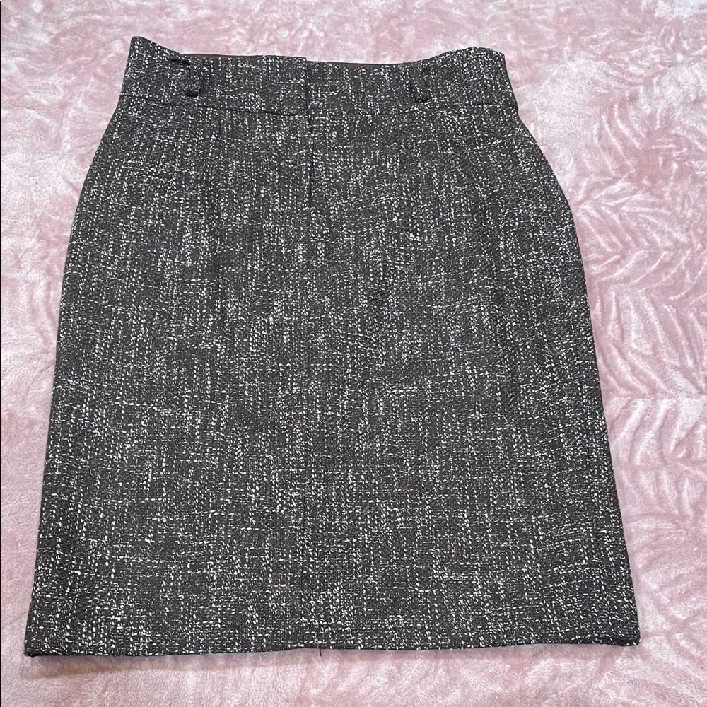 Elliott Lauren Brown  and White Pencil Skirt